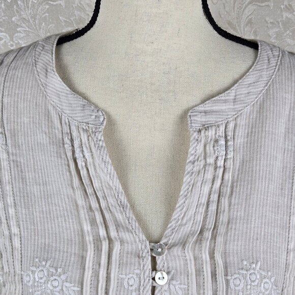 Antibes Blanc Size Small Cream White Striped Tunic Flared Sleeves Split Vneck - Picture 3 of 16